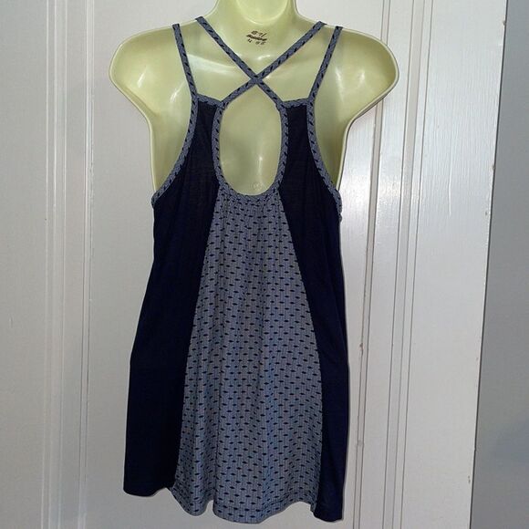 CAbi navy blue & white strappy rayon camisole/tank top - Picture 6 of 10